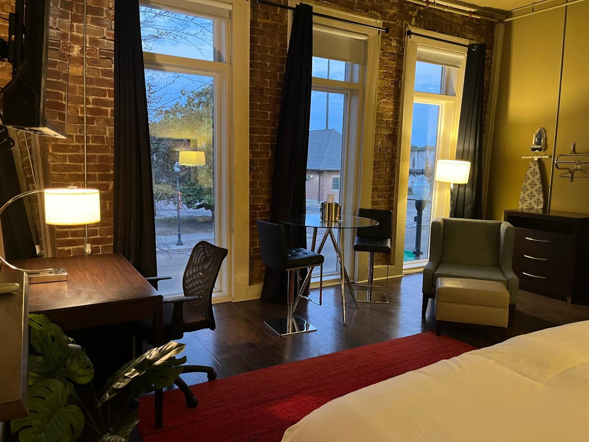 The Skylight Hotel Greenville Eksteriør bilde